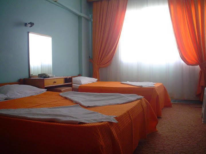 קוסדסי Akerdem Hotel מראה חיצוני תמונה